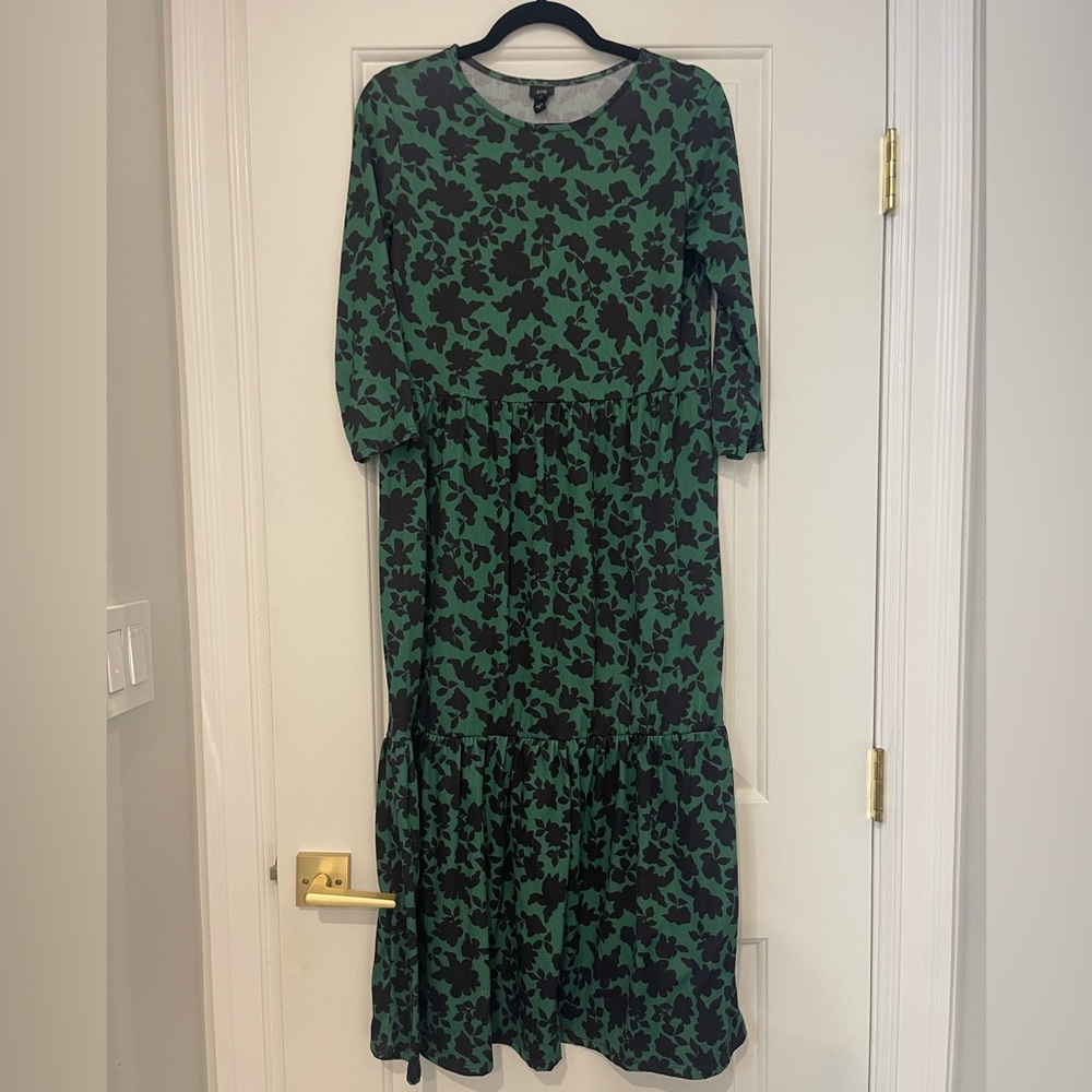 River Island Maternity Maxi Green Dress